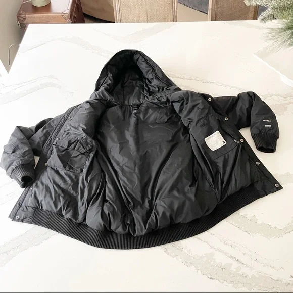 North Face ‘Gotham’ Boys Down Jacket - Picture 8 of 16